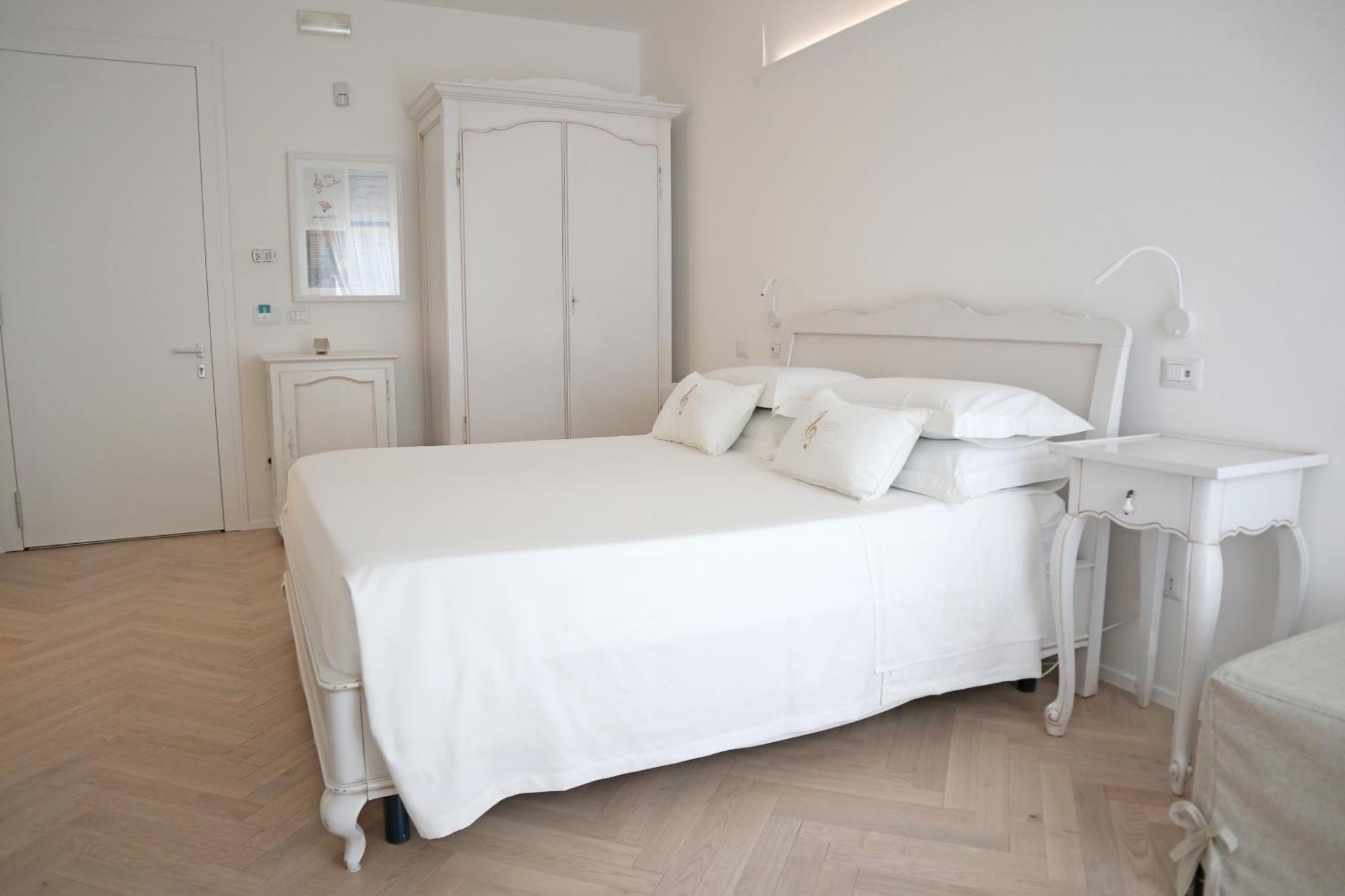 Adagio Salentino Bed and Breakfast Porto Cesareo Exteriör bild
